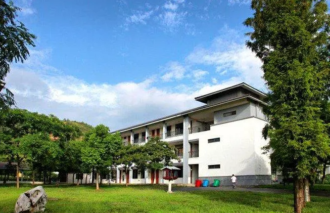 江苏省木渎高级中学地址，乘车路线