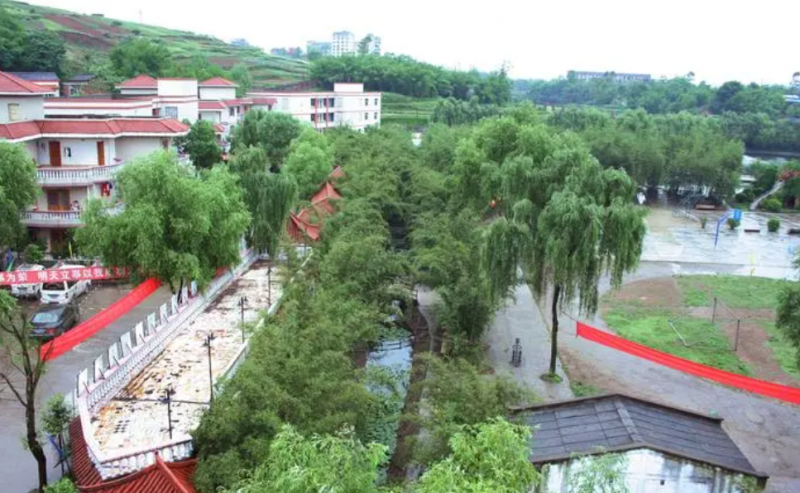 重庆2023年初中毕业报什么中专学校好