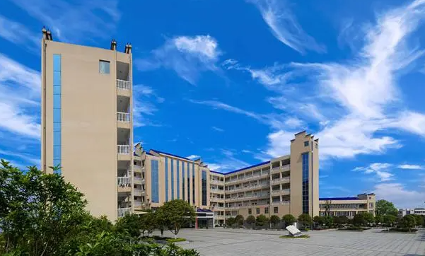 2023年贵州初中毕业可以去的中专学校