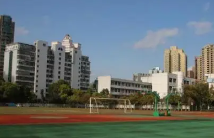 2023年浙江中专文凭和高中文凭哪个好