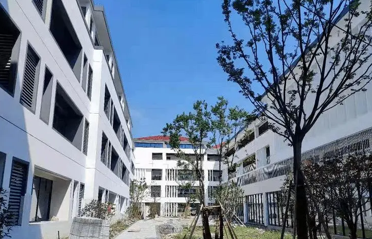 苏州市相城区黄埭中学地址，乘车路线