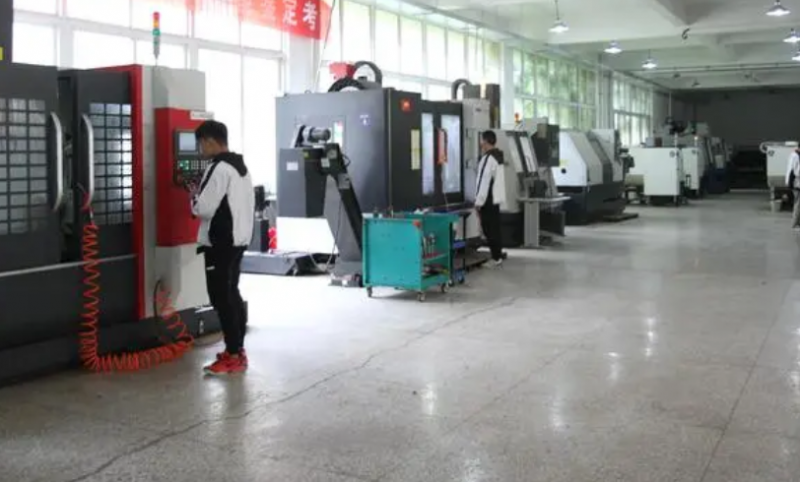 2023年重庆中专学校学什么最好