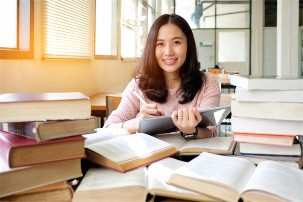 广东省城市建设技师学院计算机广告制作专业介绍