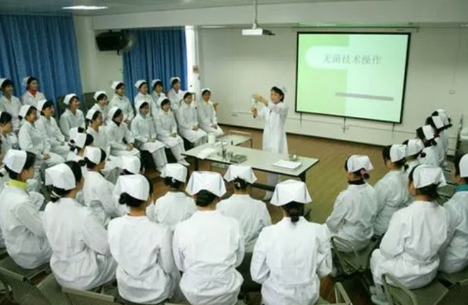 2023年重庆什么中专学校比较好