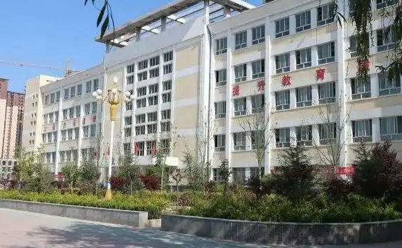2024天水排名前五的计算机学校名单