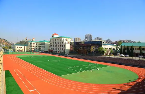 2023年青岛银河学校初中部入学条件