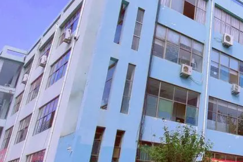 青岛恒星职业中等专业学校网站网址主页