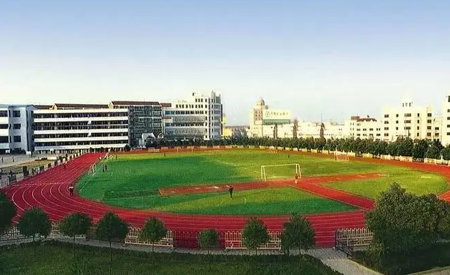 江苏省武进高级中学地址，乘车路线