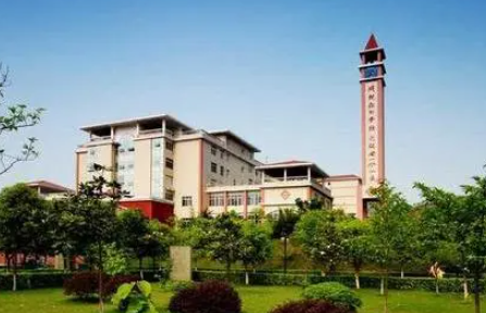 重庆2023年哪个中专学校比较好