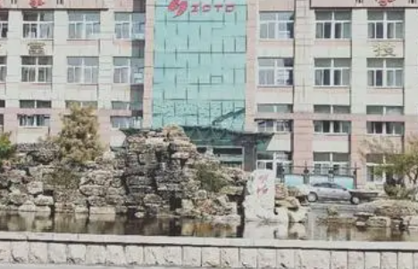 诸城市福田汽车职业中等专业学校地址，乘车路线