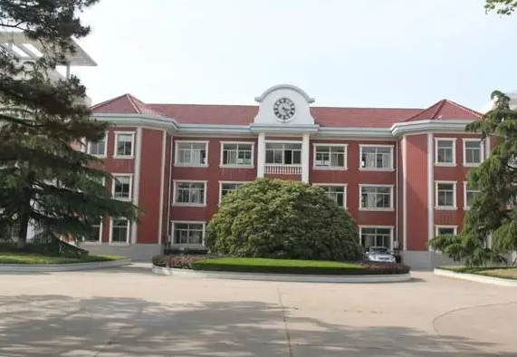 盐城市龙冈中学地址，乘车路线