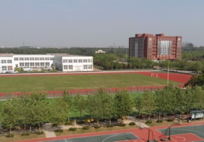 潍坊市新航科技职业中等专业学校地址，乘车路线