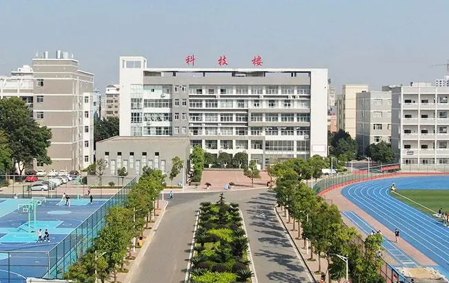 贵州2023年读什么中专学校
