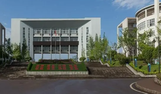 2024宜宾排名前五的电子商务学校名单
