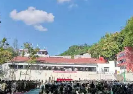 重庆2023年高中毕业能读什么中专学校