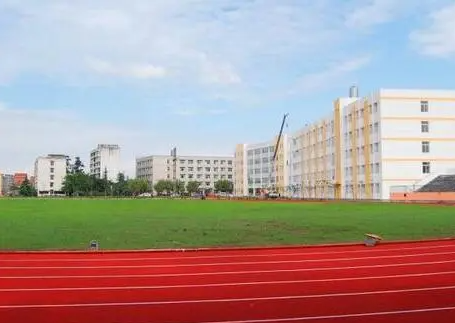 贵州2023年女生上什么中专学校比较好