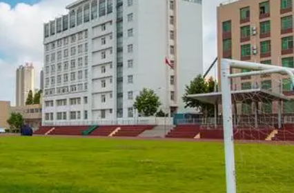 山东省日照师范学校地址，乘车路线