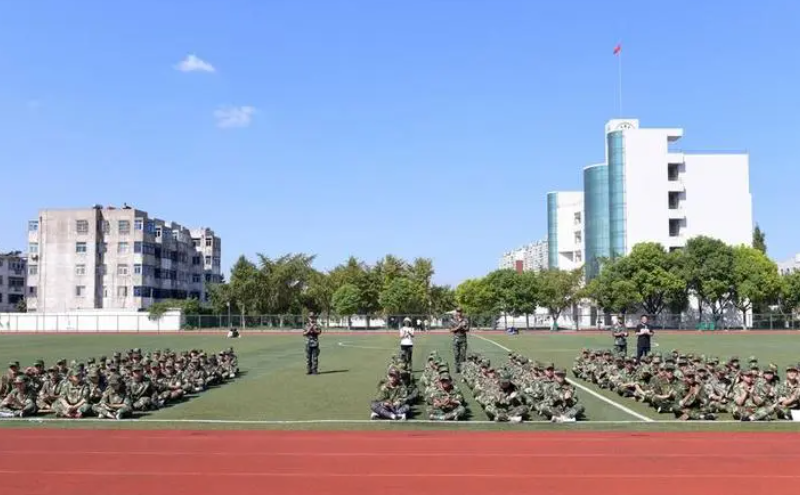 江苏省口岸中学地址，乘车路线