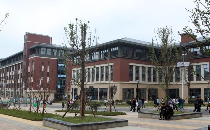 2023贵州排名前八的机电学校名单