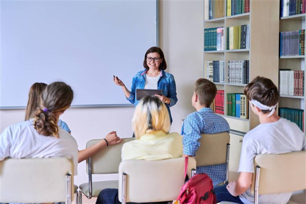 陕西口腔医学中专学校排名榜（最新）