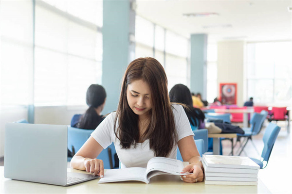 乐山市海棠职业学校旅游与经济管理专业介绍