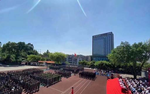 四川2023年中专生能不能参加高考