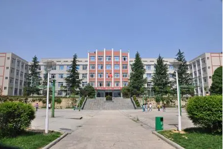 江苏2023年中专男孩子学什么专业