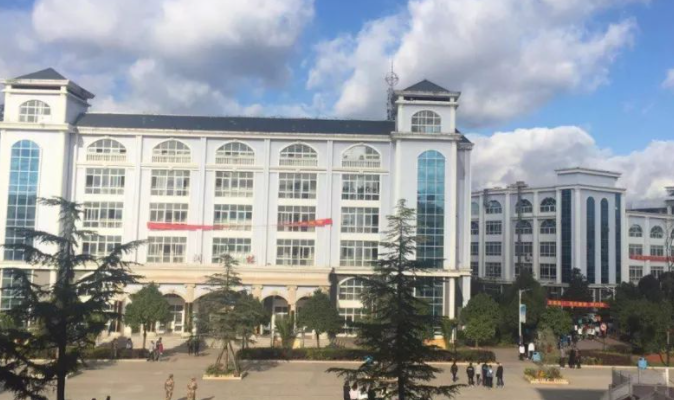2023曲靖排名前八的数控学校名单