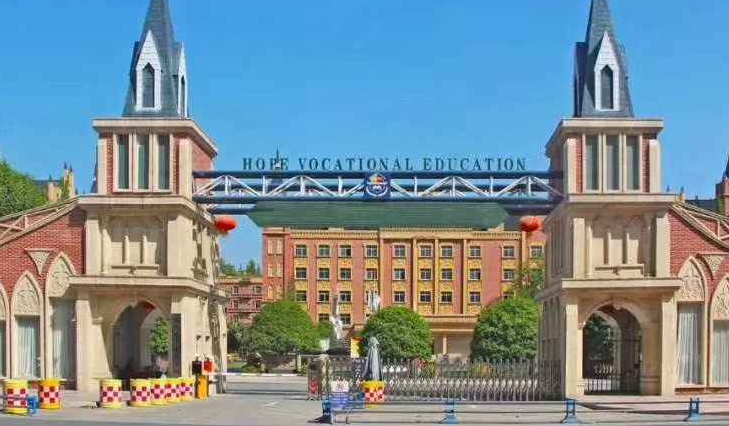 2023成都排名前八的数控学校名单