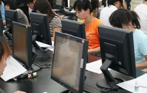 昆明2023年中专学校都有什么专业适合女生