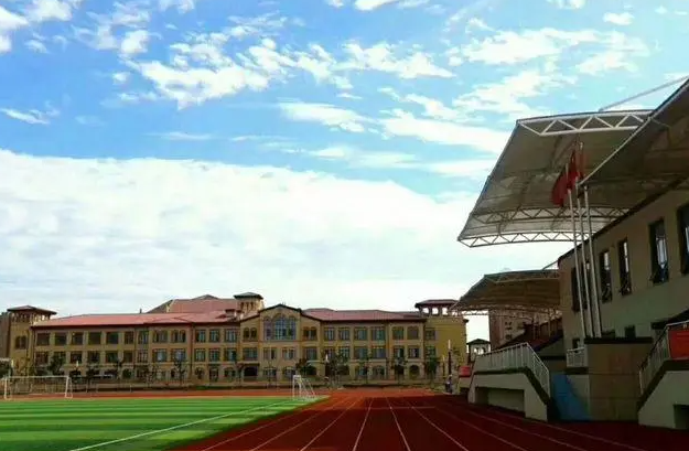 2023年爱博伦国际公学靠谱吗