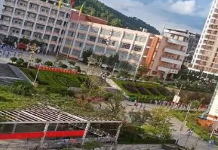 昆明2023年中专学校生可不可以考大学