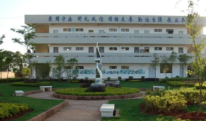 2023昆明排名前八的新能源汽车学校名单