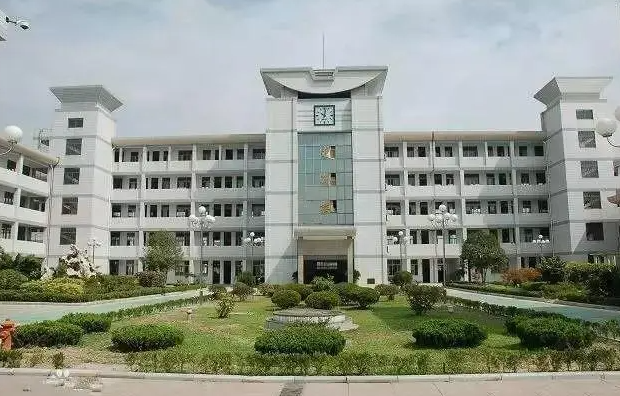 江苏省平潮高级中学怎么样、好不好