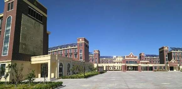 2023年潍坊新纪元学校初中部课程体系