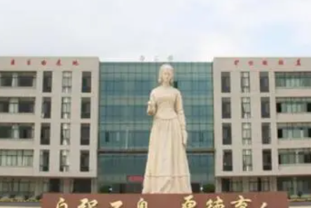 昆明2023年中专生能参加高考吗