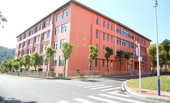 湖南2023年读中专学校好不好