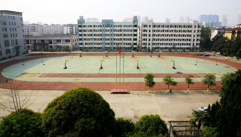 湖南2023年男生学什么中专学校好