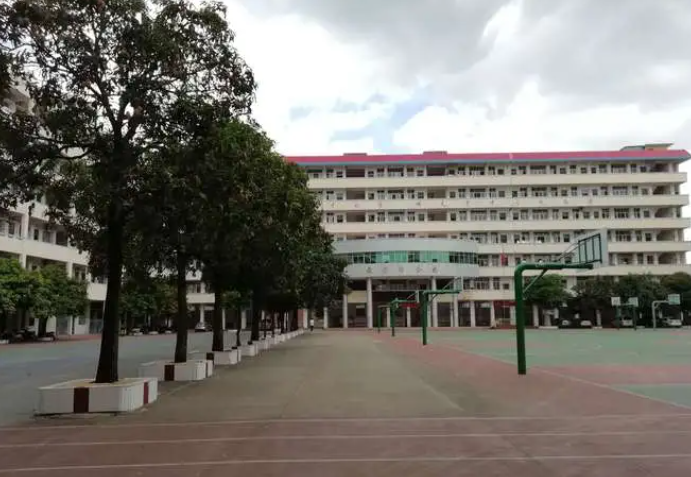 2023年延安市中考分数线