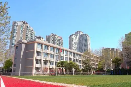 2023年丹东市中考分数线