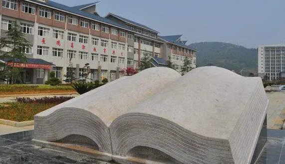 湖南2023年中专生好不好找工作