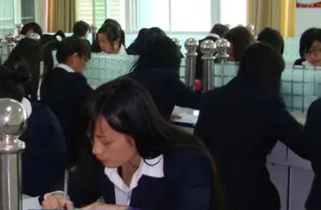 河北2023年中专学校读什么专业好