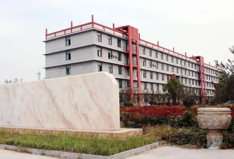 湖北2023年上中专学校有没有用