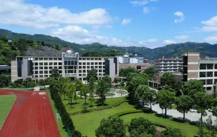 浙江省瑞安中学怎么样、好不好