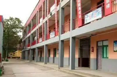 运城市实强汽车科技学校网站网址主页