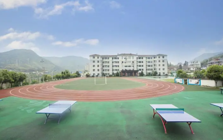 杭州建德育才高级中学怎么样、好不好