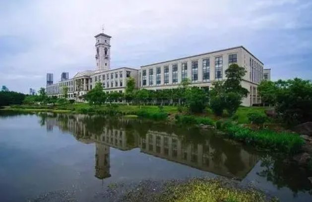 宁波市第三中学怎么样、好不好