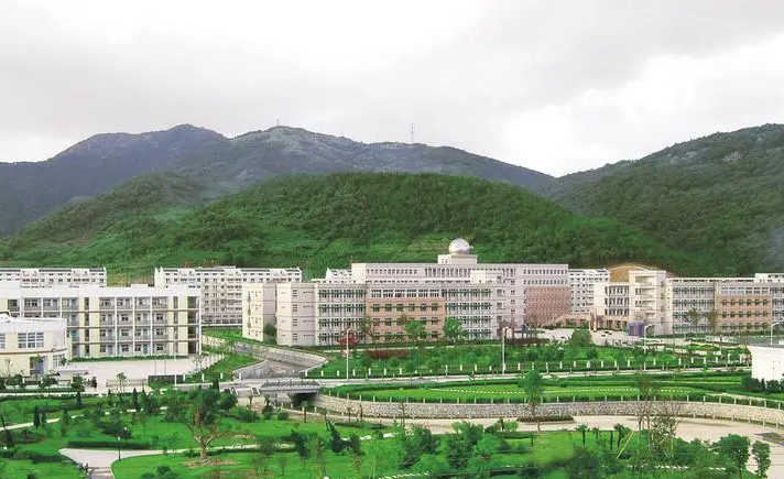 宁波市大榭开发区大榭中学怎么样、好不好