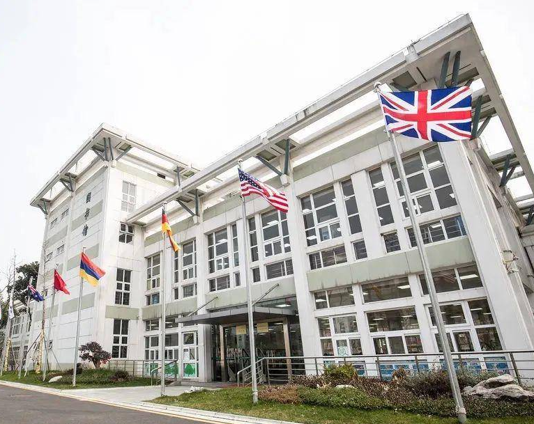 2023年武外英中国际学校学费标准