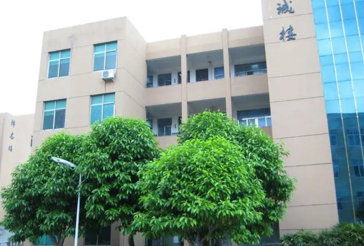 瑞安市第六中学地址，乘车路线